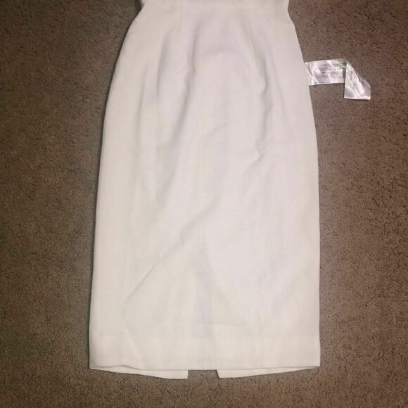 Dress The Population Elle Queen Anne Sweetheart Neck Sheath Midi Dress White XXL - Picture 7 of 12